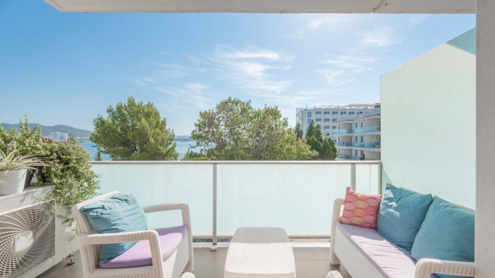 Apartment  with 2 rooms in Cala de bou