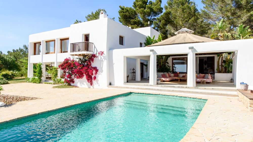 Finca with 7 rooms in Santa gertrudis
