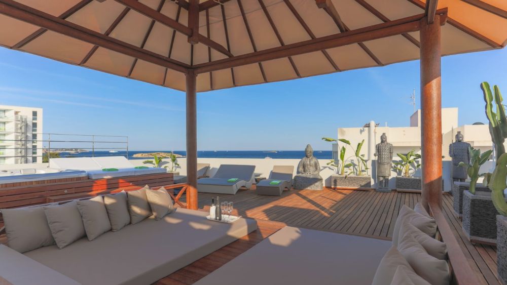 Atico duplex 4hab Playa den Bossa