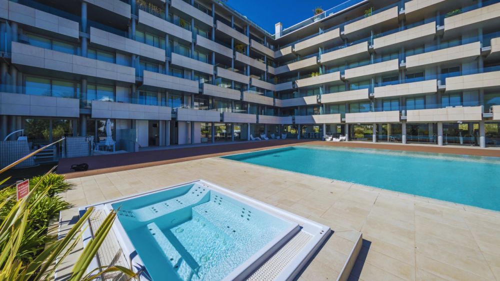 Penthouse with 3 rooms in Botafoch