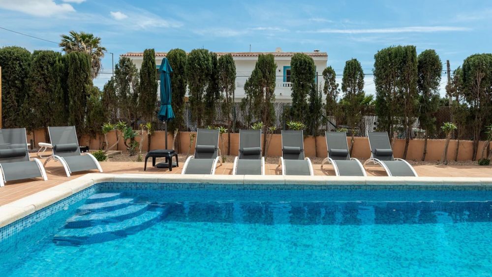 Villa 5 camere da letto a Es codolar