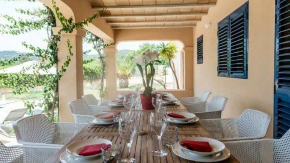 Villa with 5 rooms in Sa carroca