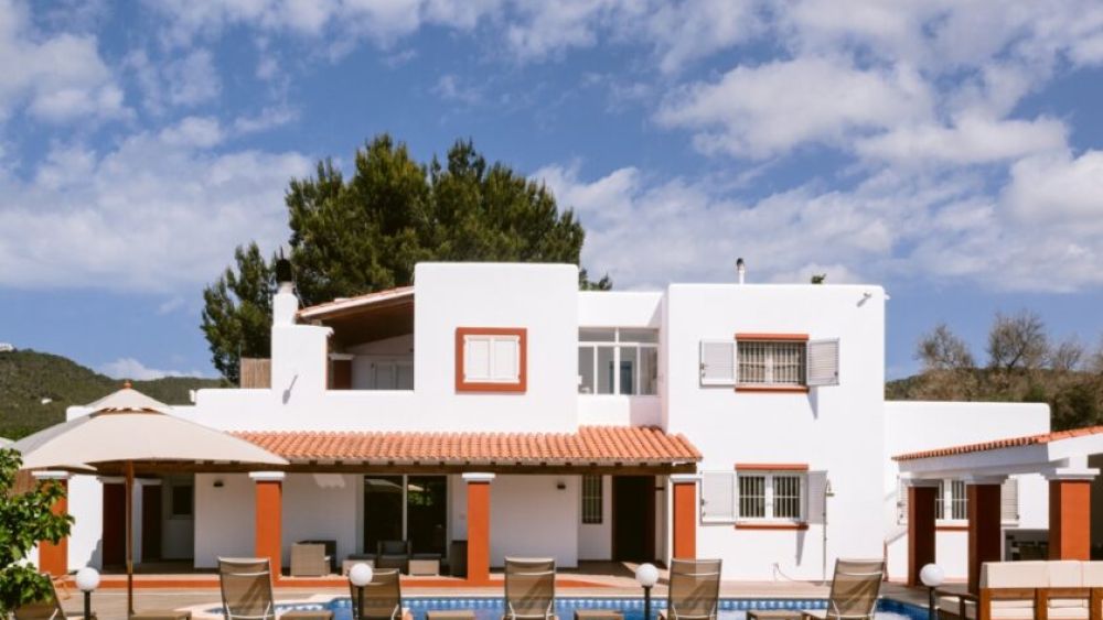 Villa with 5 rooms in Carretera San José