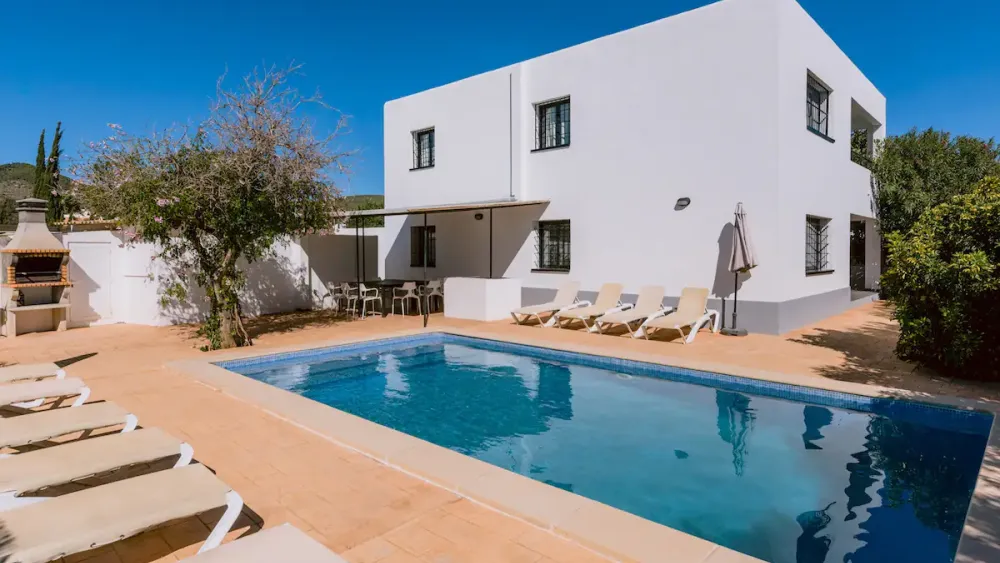 Villa with 8 rooms in Sant jordi