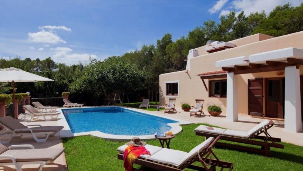 Finca with 5 rooms in Santa eulalia