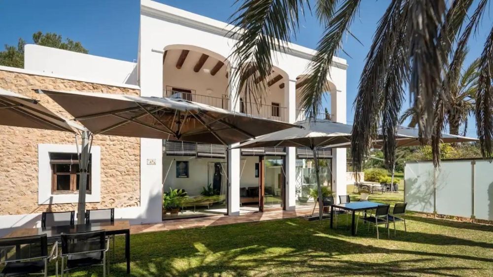 Villa with 6 rooms in Carretera San José